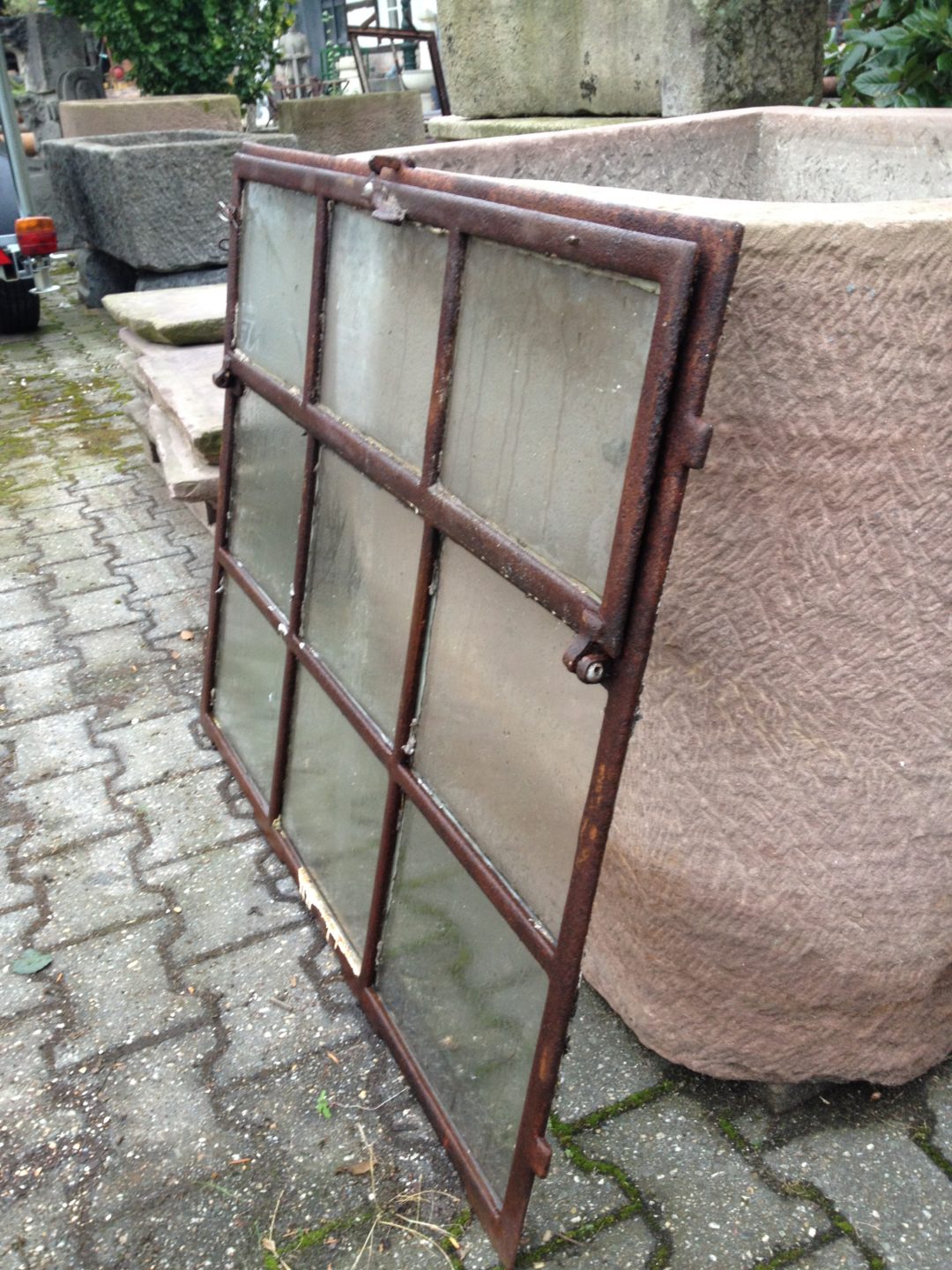 Fenster Gusseisen 103 x 82cm hoch FachwerkAntik